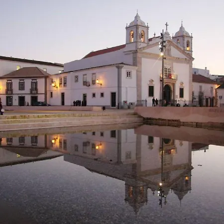 Dom Manuel Apartamento Lagos