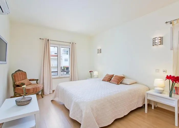 Апартаменты Dom Manuel *