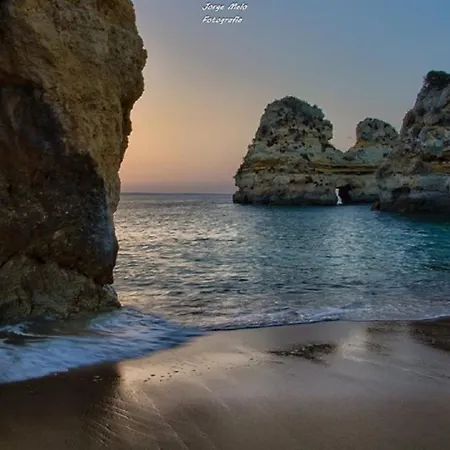 Dom Manuel * Λάγος